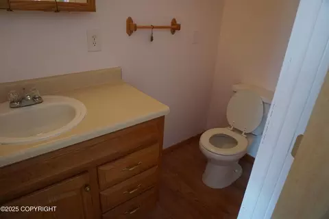 Bath - 6811 E 11th Ave, Anchorage, AK 99504 photo 1 of 5