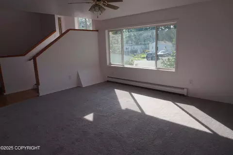 Living - 6811 E 11th Ave, Anchorage, AK 99504 photo 2 of 2