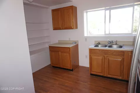 Kitchen - 6811 E 11th Ave, Anchorage, AK 99504 photo 3 of 4