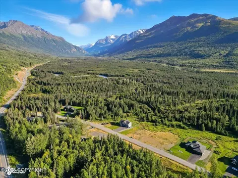 L6 Overlook Estates #3, Eagle River, AK 99577