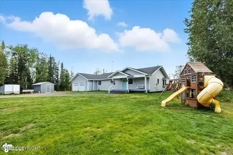 37200 Specklebelly Cir, Kenai, AK 99611