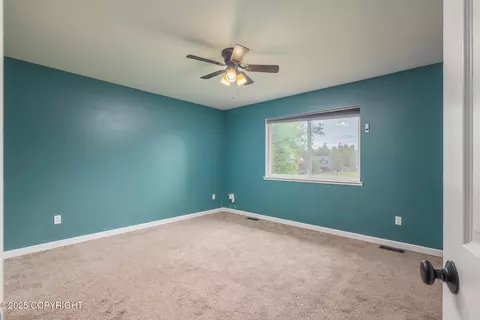 1654 E Hidden Ranch Loop, Palmer, AK 99645 photo 13