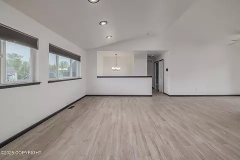 1654 E Hidden Ranch Loop, Palmer, AK 99645 photo 3