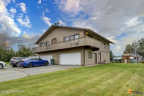 4032 Hale Ct, Anchorage, AK 99502
