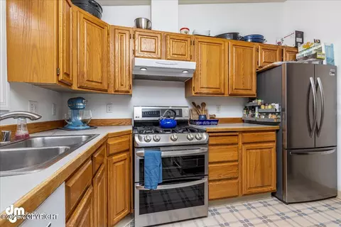 Kitchen - 8430 E 12th Ct, Anchorage, AK 99504 photo 1 of 2