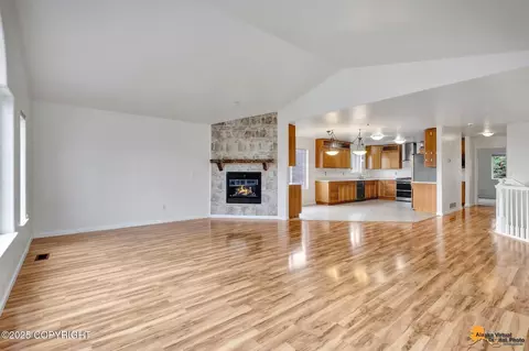 Living - 2567 Brookstone Loop, Anchorage, AK 99515 photo 2 of 5