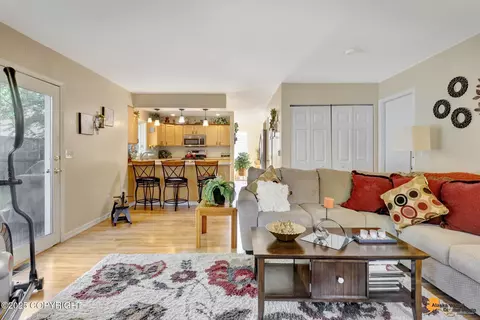 19445 Middleton Loop, Eagle River, AK 99577 photo 13