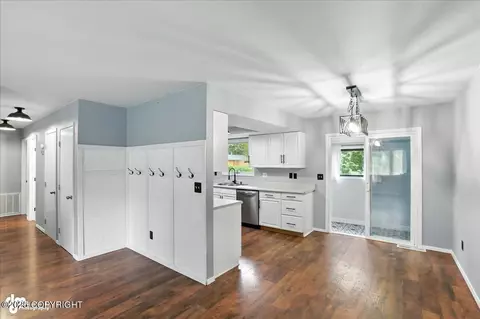10222 Chandalar St, Eagle River, AK 99577 photo 12