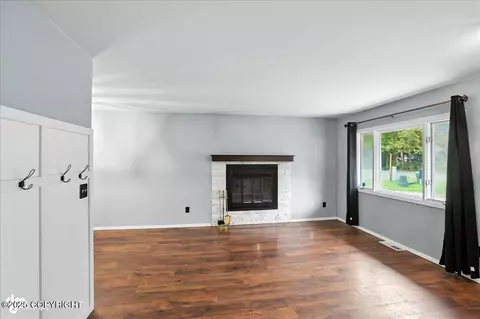 10222 Chandalar St, Eagle River, AK 99577 photo 7