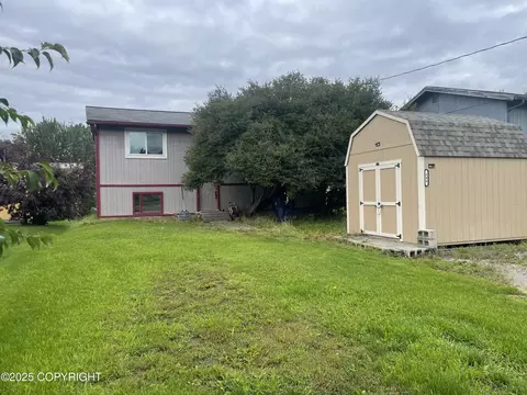 644 N 3rd St, Palmer, AK 99645