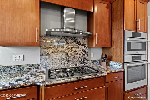 Kitchen - 11301 Tulin Park Loop, Anchorage, AK 99516 photo 4 of 7
