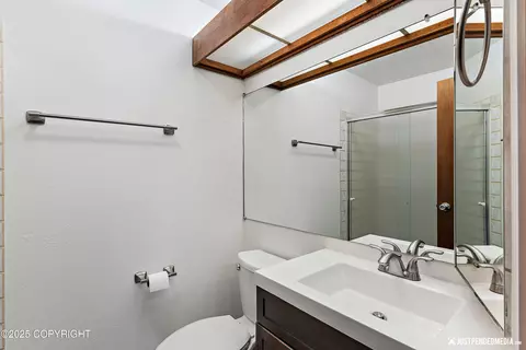 Bath - 420 E 56th Ave # 7H, Anchorage, AK 99518 photo 1 of 4