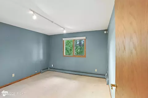 Bedroom - 3544 E 18th Ave, Anchorage, AK 99508 photo 1 of 3