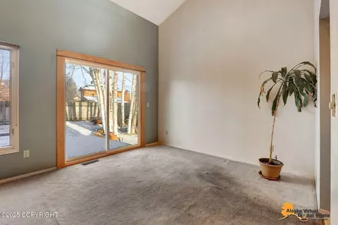 Living - 3249 Wiley Post Loop, Anchorage, AK 99517 photo 4 of 10