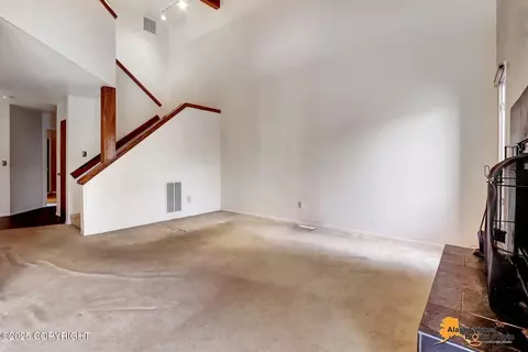 Living - 3249 Wiley Post Loop, Anchorage, AK 99517 photo 5 of 10