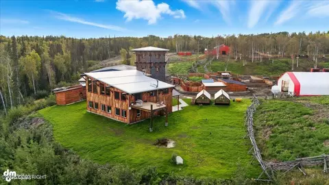 35250 Reger Rd, Soldotna, AK 99669