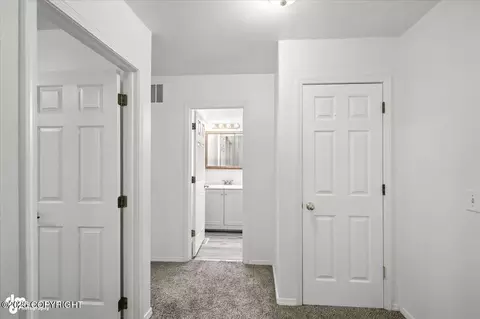 Entry Way - 480 E Agate Ln, Wasilla, AK 99654 photo 2 of 3