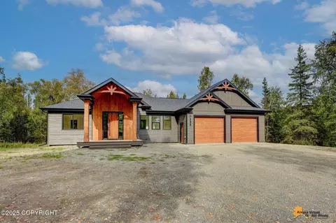 7338 S Alix Dr, Wasilla, AK 99623