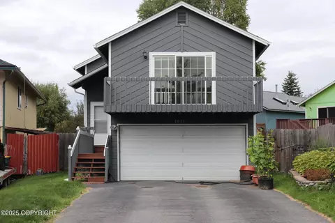 1611 Betula Cir, Anchorage, AK 99507