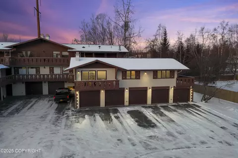 4839 Bryn Mawr Ct # 6, Anchorage, AK 99508
