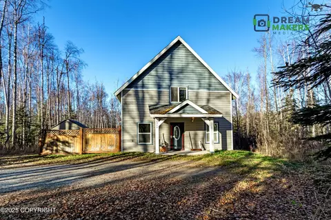12340 W Cheri Lake Dr, Houston, AK 99623