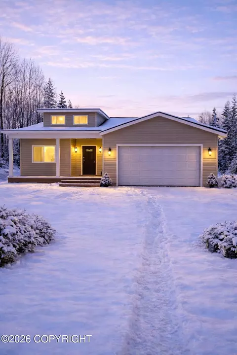 7662 S Fiskari Dr, Wasilla, AK 99623