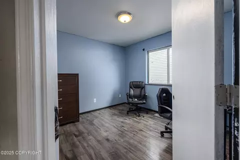 Bedroom - 5552 E 4th Ave # 6, Anchorage, AK 99504 photo 3 of 6