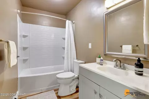 Bath - 4524 E 9th Ave, Anchorage, AK 99508 photo 2 of 2