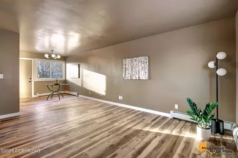 Living - 4524 E 9th Ave, Anchorage, AK 99508 photo 1 of 5