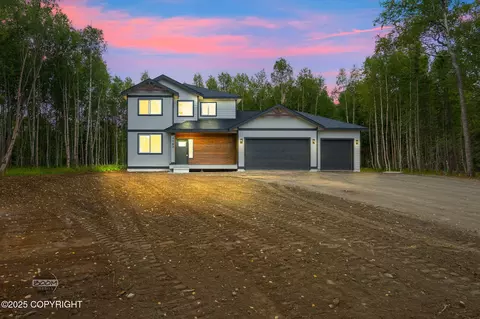 1780 S Alliance Country Dr, Wasilla, AK 99654