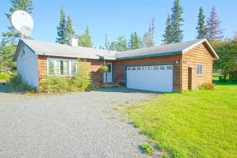 48160 Snowflake Ct, Soldotna, AK 99669