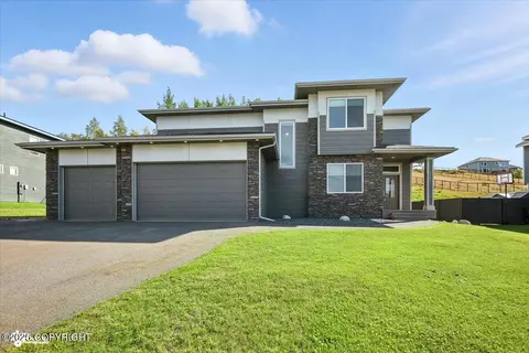 3241 S Barn Gable Loop, Wasilla, AK 99654