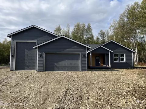7368 N Paw St, Wasilla, AK 99654
