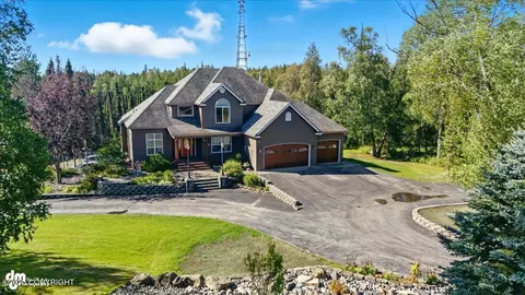 44565 Tower Hills St, Kenai, AK 99611