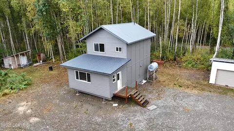 63615 S Parks Hwy, Willow, AK 99688