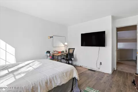 Bedroom - 1711 Commodore Dr, Anchorage, AK 99507 photo 6 of 7