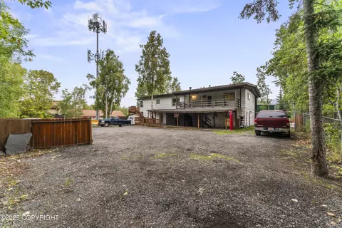 7239 O Brien St, Anchorage, AK 99507
