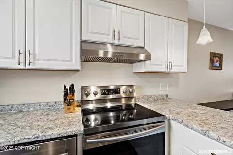 400 E 24th Ave # 24, Anchorage, AK 99503 photo 4