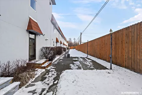 400 E 24th Ave # 24, Anchorage, AK 99503 photo 43