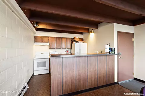 400 E 24th Ave # 24, Anchorage, AK 99503 photo 29