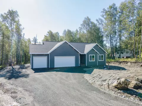 Exterior - 3124 E Woodruff Loop, Wasilla, AK 99654 photo 6 of 9