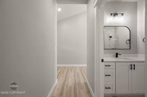 Entry Way - 3124 E Woodruff Loop, Wasilla, AK 99654 photo 3 of 7