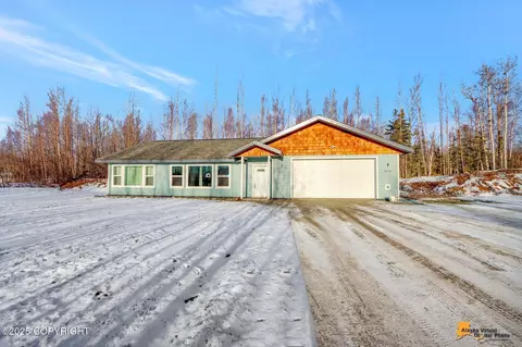 9945 W Schulz Dr, Wasilla, AK 99623