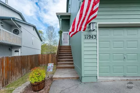 11943 Town Park Cir, Eagle River, AK 99577 photo 10