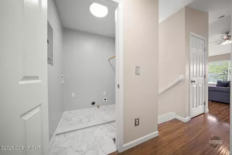 11943 Town Park Cir, Eagle River, AK 99577 photo 41