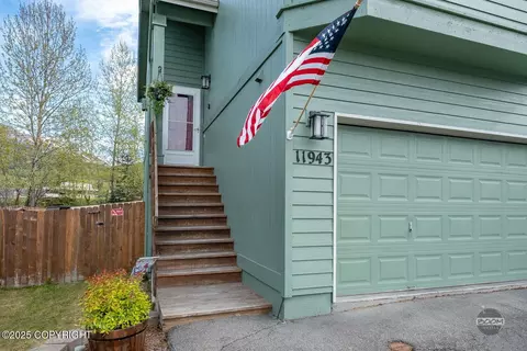 11943 Town Park Cir, Eagle River, AK 99577 photo 14