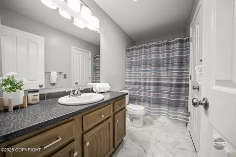 11943 Town Park Cir, Eagle River, AK 99577 photo 33