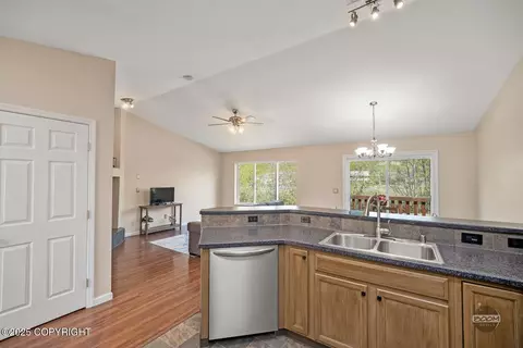 11943 Town Park Cir, Eagle River, AK 99577 photo 29