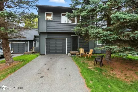 2059 Stonegate Cir, Anchorage, AK 99515