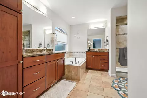Bath - 8725 Colusa Cir, Eagle River, AK 99577 photo 3 of 6
